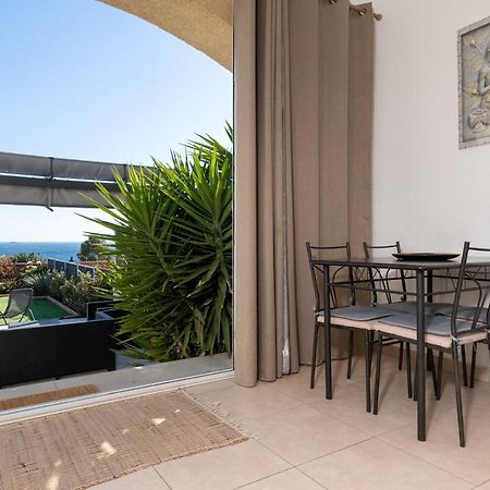 Face A La Mer Superbe Villa Terrasse Barbecue Le Pradet Carqueiranne Exterior photo