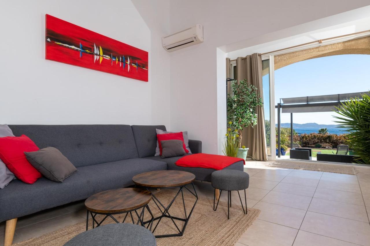 Face A La Mer Superbe Villa Terrasse Barbecue Le Pradet Carqueiranne Exterior photo