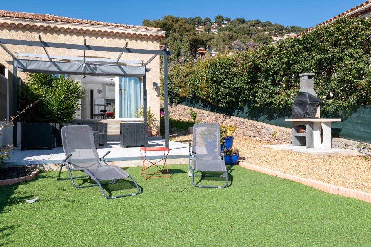 Face A La Mer Superbe Villa Terrasse Barbecue Le Pradet Carqueiranne Exterior photo